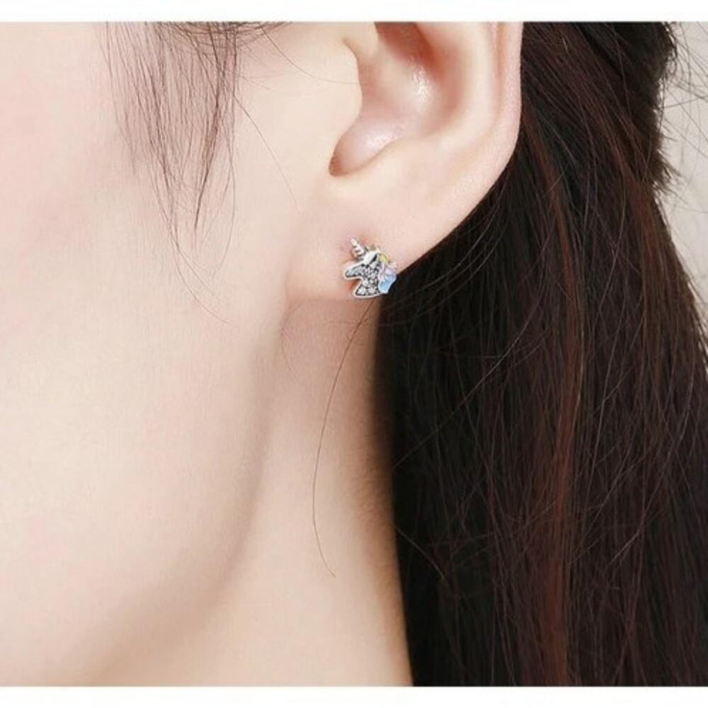 NEW Unicorn 925 Sterling Silver Stud Earrings Girls Earrings Small‎ Earrings - Picture 4 of 5